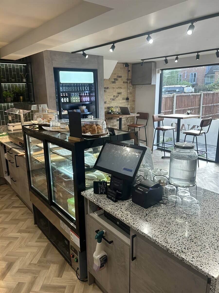 Premium Independent Caf&eacute; Asset Sale & Lease Transfer &ndash; Priced for Quick Sale