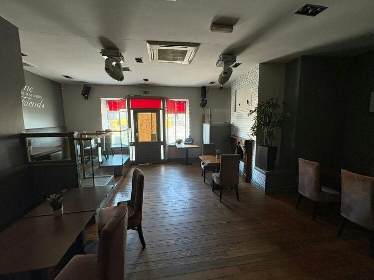Closed Bar/Restaurant Space - Great Location Seeking Property Buyer Or New Tenant Photo 5