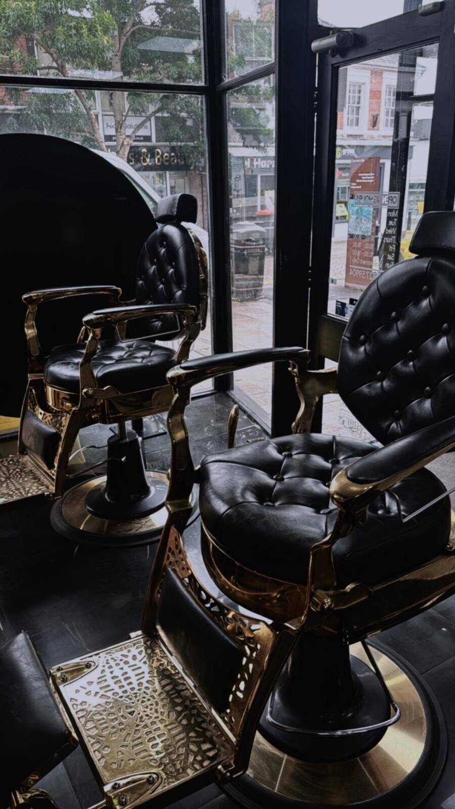 Turnkey Barbers shop for rent 