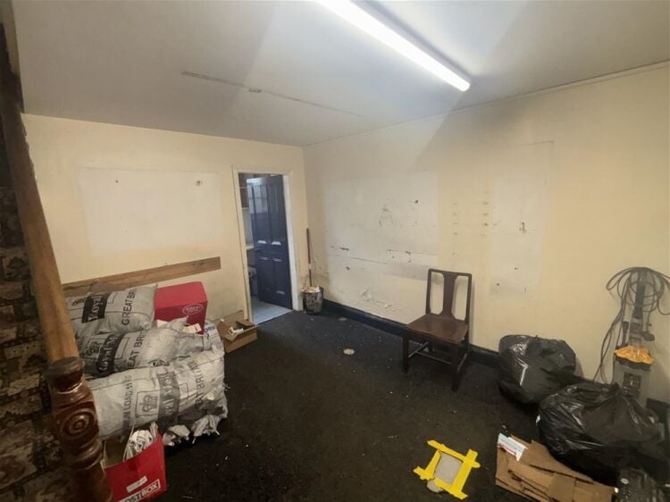 Off License & Convenience For Sale in York Photo 5