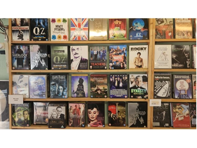 Spin Into Business: Own a Legendary Vinyl Record Shop!
