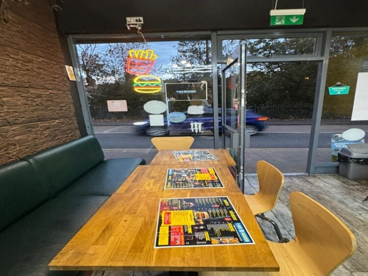 Profitable Mansfield Takeaway – Low Rent, Big Returns Photo 5