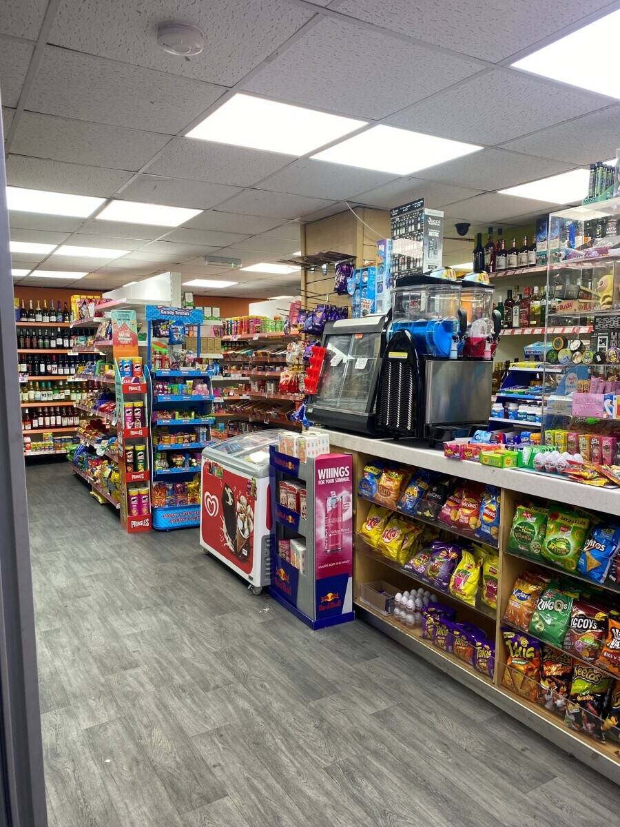 Off license Shop for Sale Bilston
