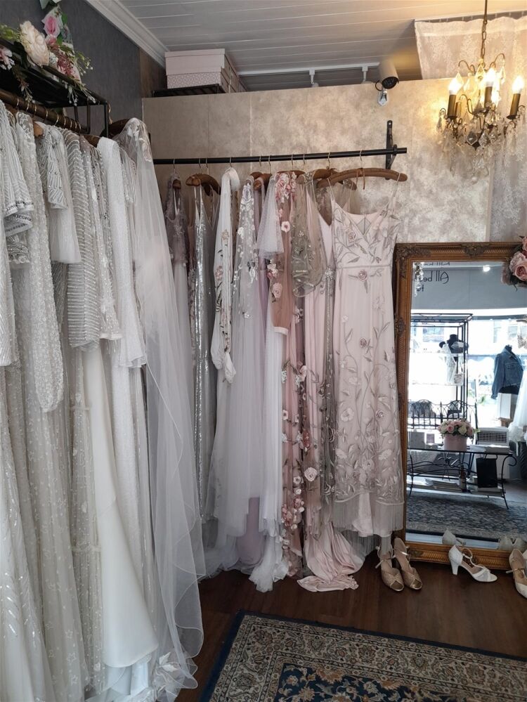 DESIGNER BRIDAL WEAR BOUTIQUE IN ESSEX Photo 5