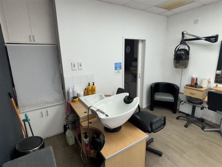 Beauty, Therapy & Tanning For Sale in Dewsbury