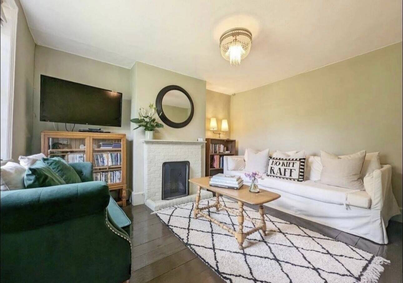 South Downs guest house and cafe business for sale, near Goodwood
