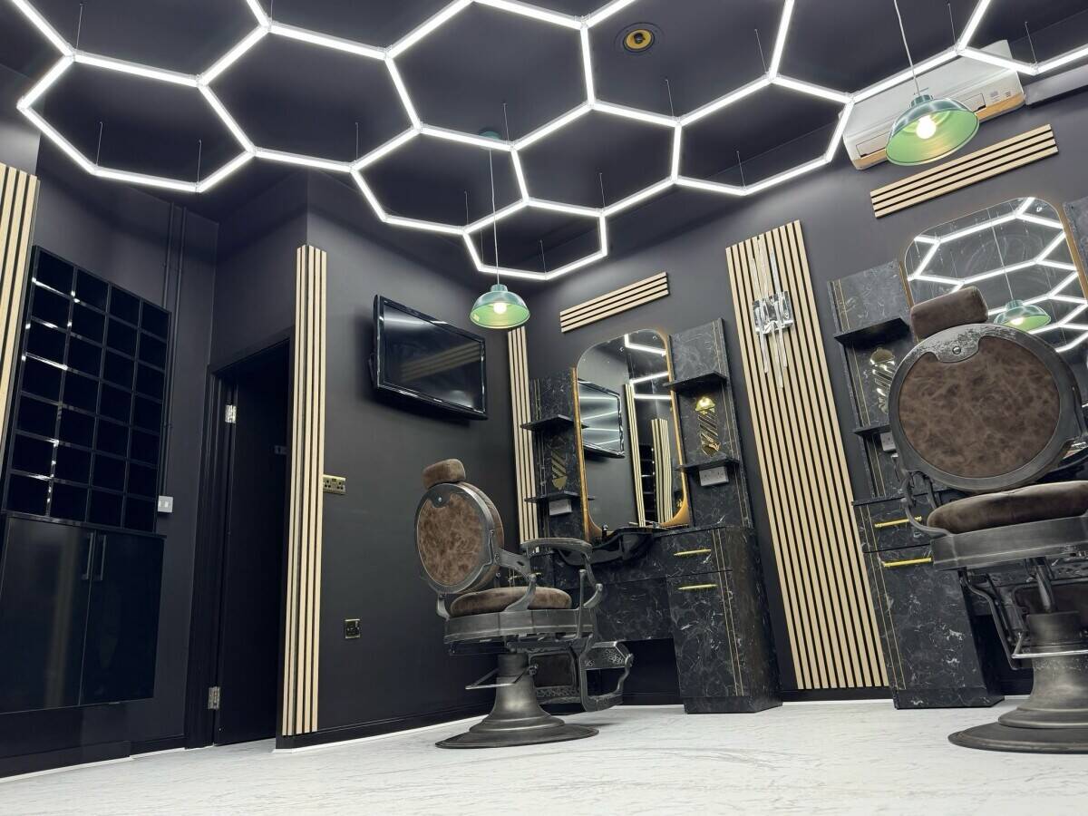 Brand New Furbished Barber Shop in Central 