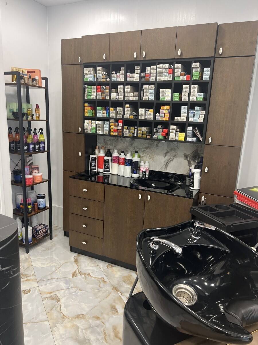 Ladies hair and beauty salon