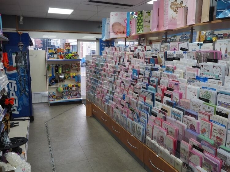 Retail For Sale in Goole Photo 5