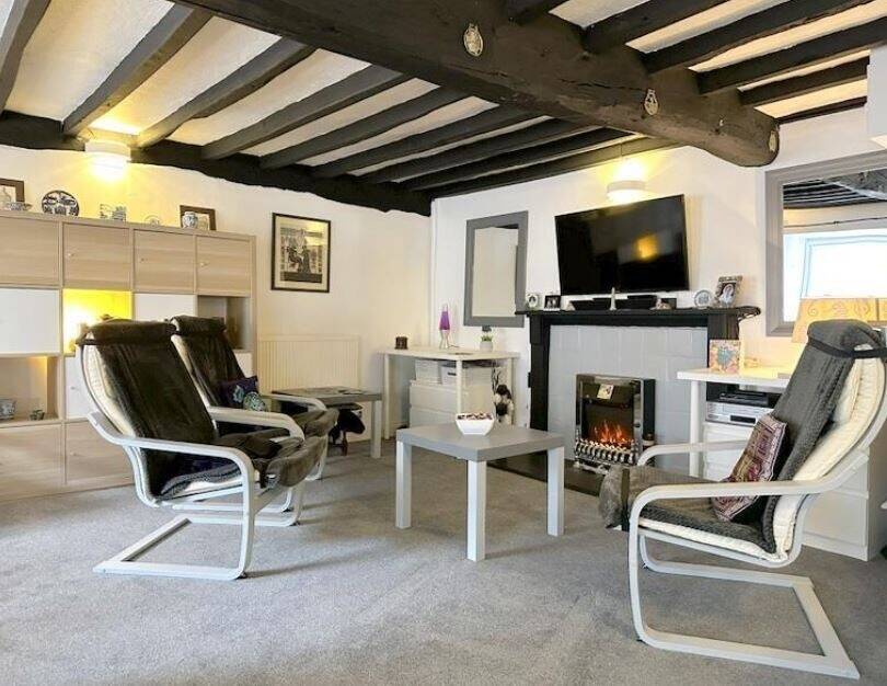 CAFE/RETAIL BUSINESS & BEAUTIFUL FAMILY HOME,  BARMOUTH, NORTH WALES FOR SALE Photo 5