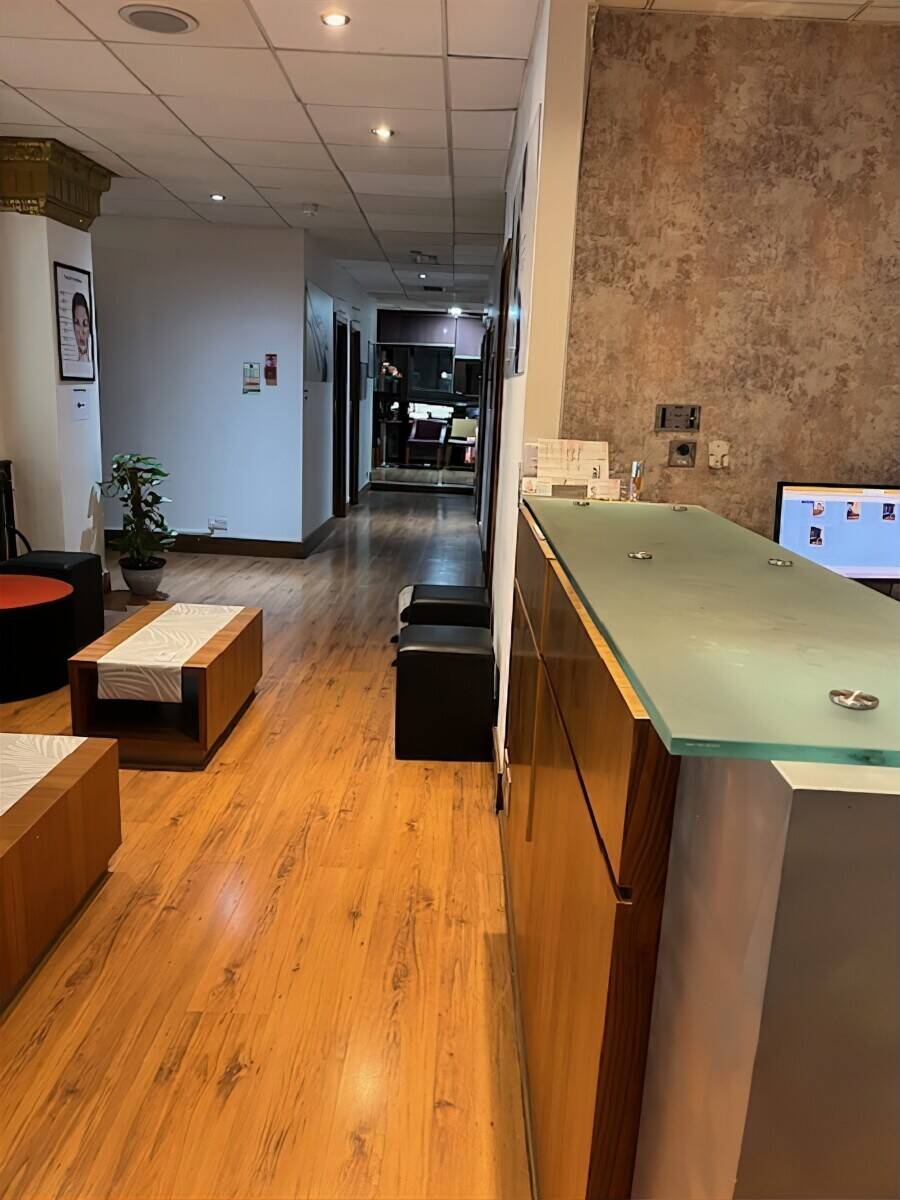 beauty / massage rooms to rent by the busy Gym, station road, Harrow