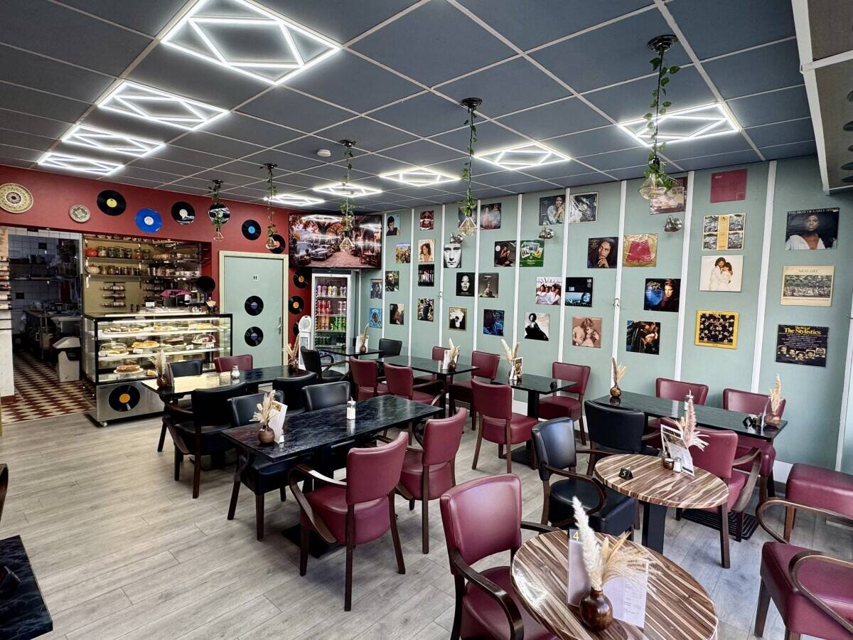 Café/Restaurant Business Photo 5