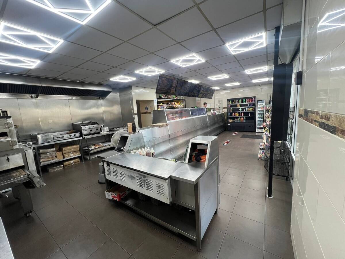 Fish&chips for sale in Woodville de11 7ea
