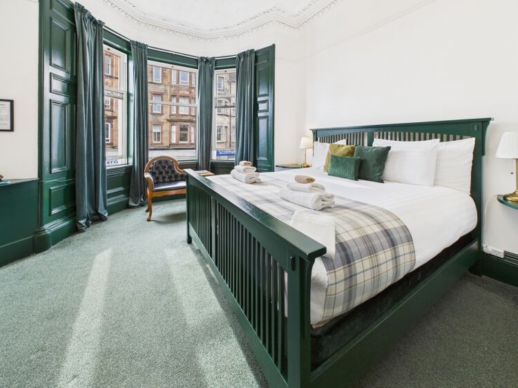 Thriving Boutique Guest House in Prime Edinburgh Location