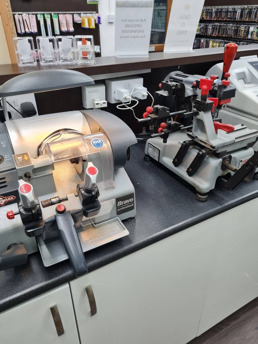 Shoe Repair, Key Cutting & Engraving Shop (North East Scotland)