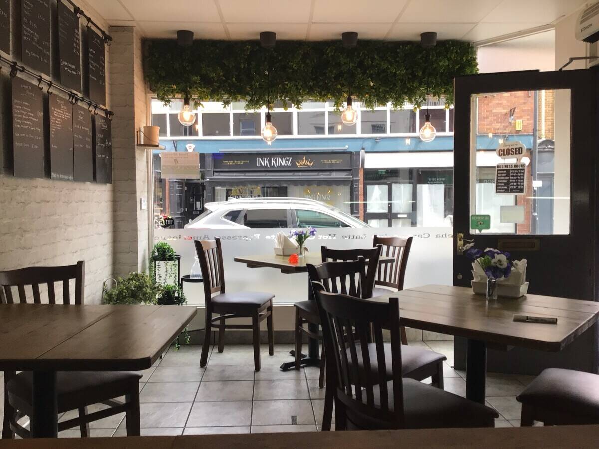 Breakfast/Sandwich Bar Café for Sale in Wakefield, West Yorkshire Photo 4