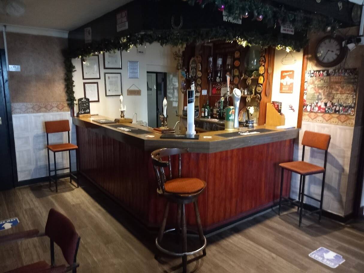 GWENT - WELL-ESTABLISHED PUBLIC HOUSE AT THE HEART OF SOUGHT AFTER RESIDENTIAL LOCATION Photo 5