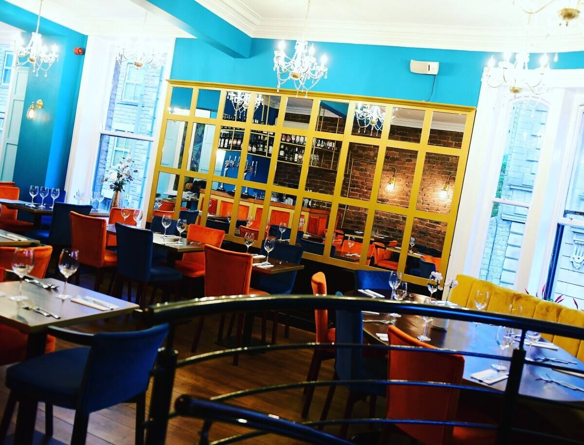 Vibrant Restaurant, Cocktail tapas Bar&ndash;Sowerby Bridge,Licensed to 3am, Fully Equipped,120 Covers
