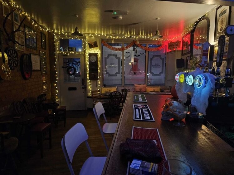 Established Micro Bar – Turnkey Opportunity for an Owner-Operator Photo 5