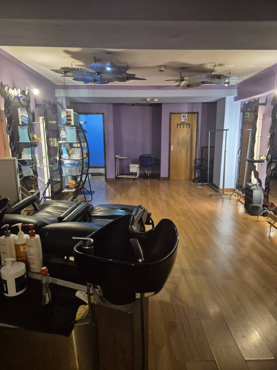 Award winning Hairdressing Salon for sale in Cardiff