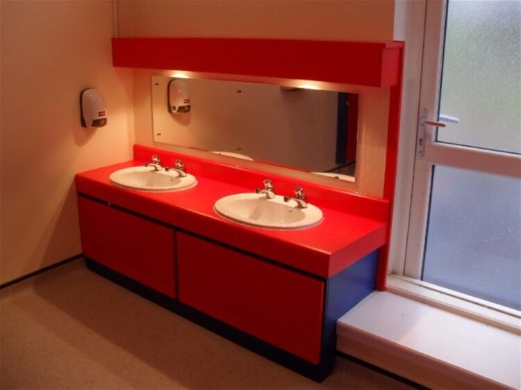 JOINERY SPECIALIST WITH ON-SITE WORKSHOP