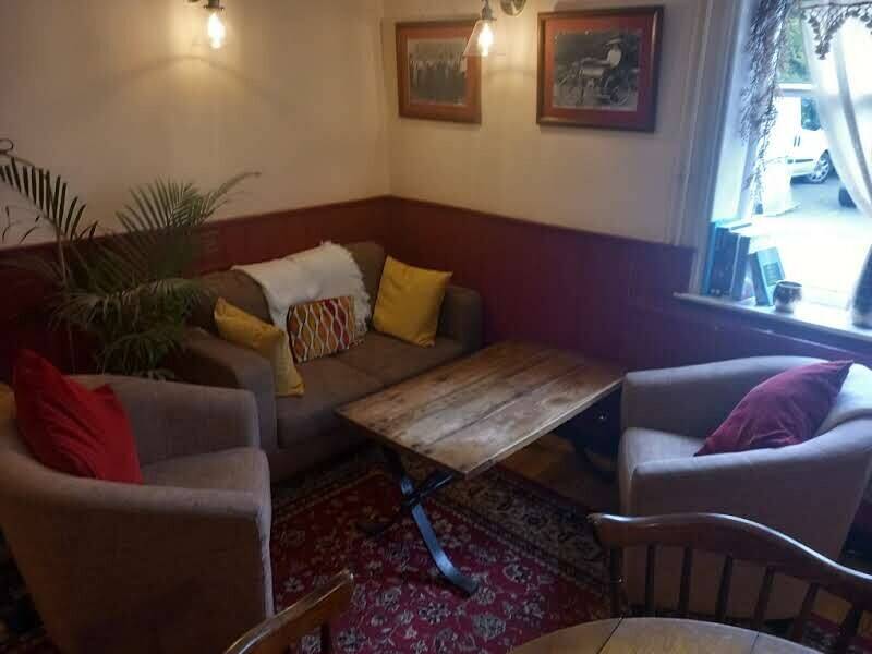 SHROPSHIRE - CHARMING VILLAGE CENTRE TRADITIONAL PUBLIC HOUSE Photo 5