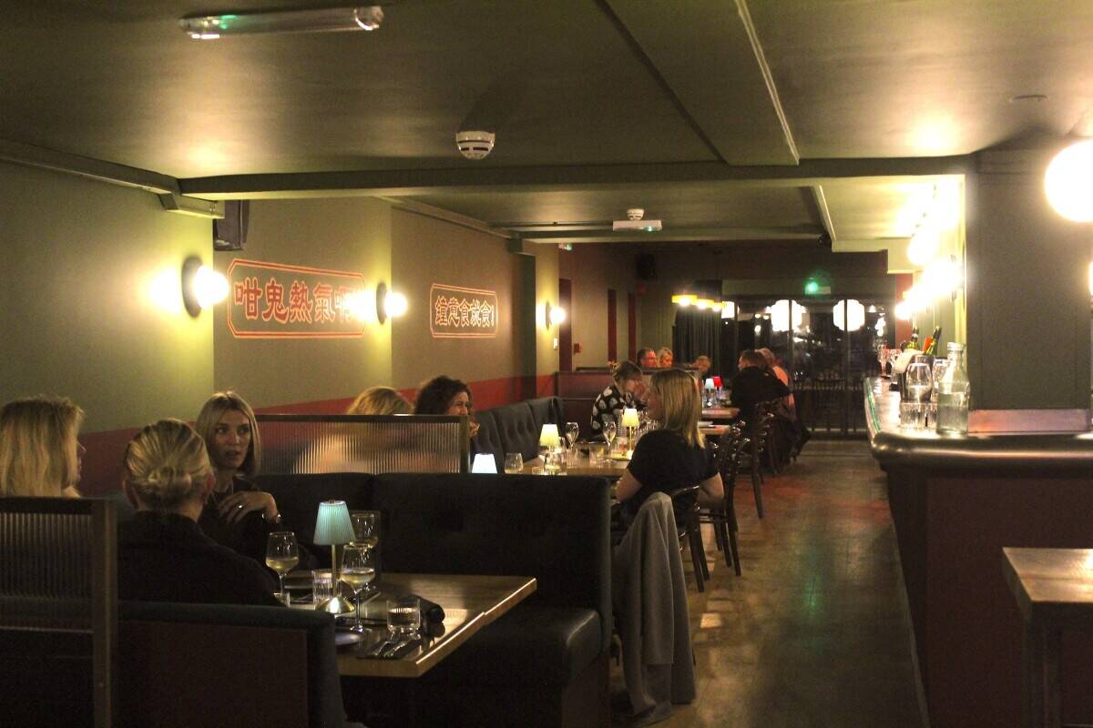 Refurbished Restaurant, ready for any concept. A3 with 2am Alcohol license