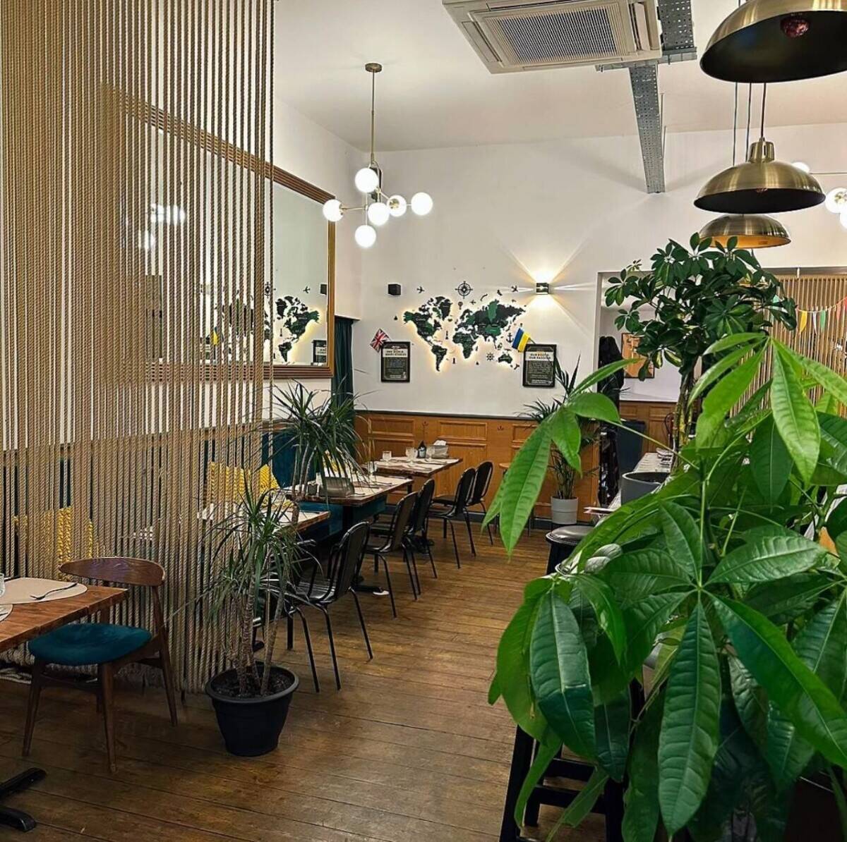 Restaurant & Cocktail Bar for Sale in London