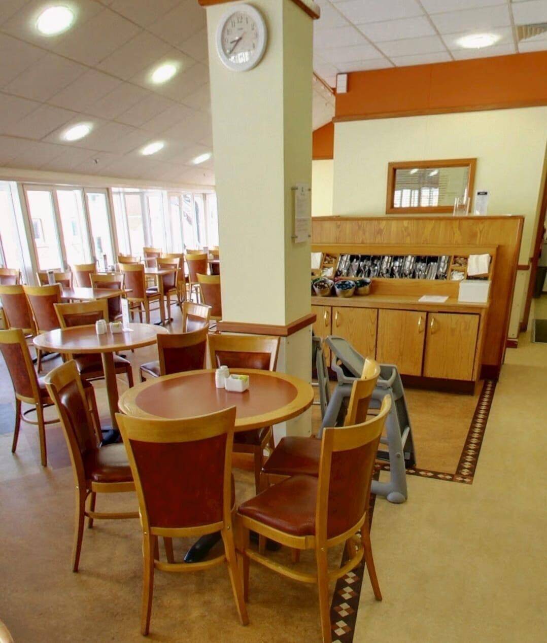 Town centre Restaurant in Boston shopping mall