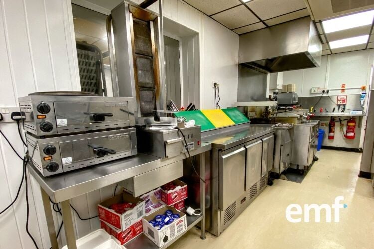 NEW PRICE! Freehold Fish & Chip Shop Photo 5