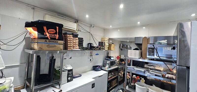 Outstanding High Turnover Takeaway Opportunity within the affluent suburb of Bearsden Photo 5