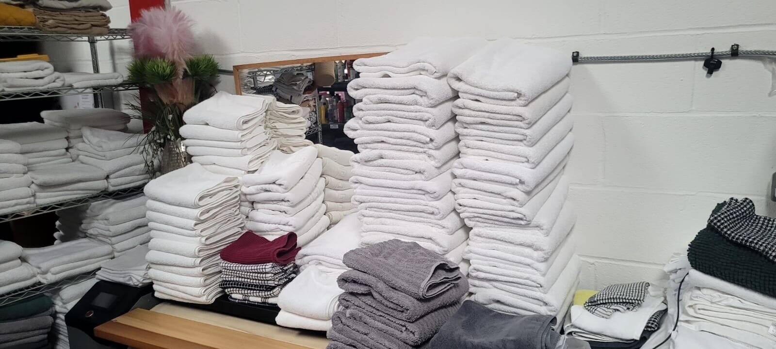 Commercial laundry  Photo 5