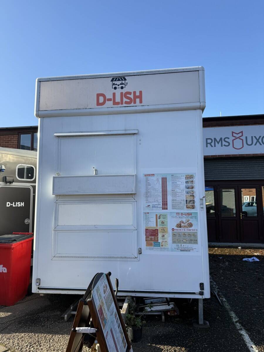 Fully Equipped Purpose-Built Catering Trailer – Ready to Trade! Photo 4