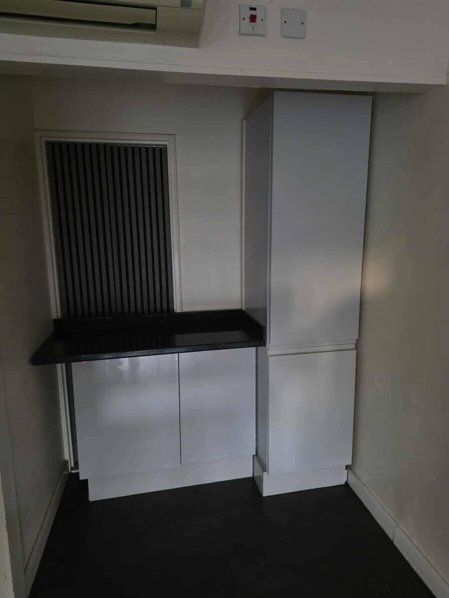 Cafe for sale in Leeds West Yorkshire
