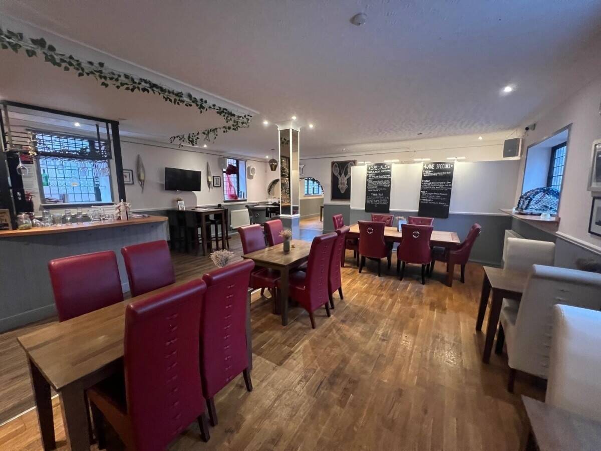 Exceptional licensed restaurant premises located in the desirable town of North Berwick (ref 1782) Photo 5