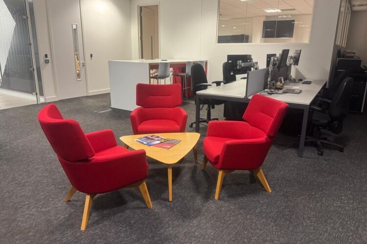Established Commercial Cleaning Company Photo 5
