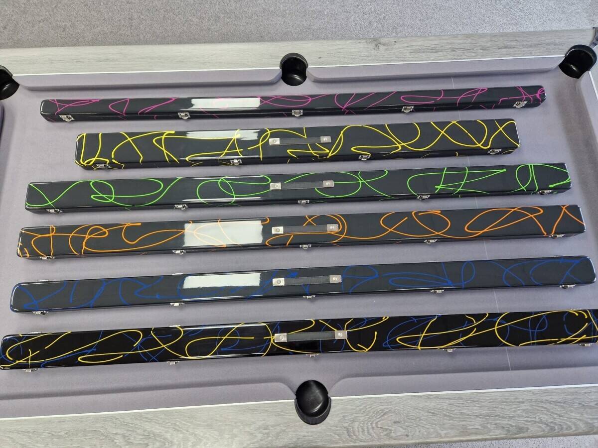 Handcrafted Fibreglass Cue Cases Manufactoring Photo 6