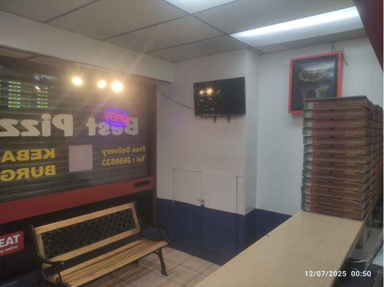 Slice Into Success: Sheffield’s Best Pizza Shop for Sale! Photo 5