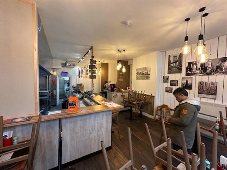 LEASEHOLD FUSION PIZZA/PASTA/ BURGER RESTAURANT & TAKEAWAY/DELIVERY Photo 5