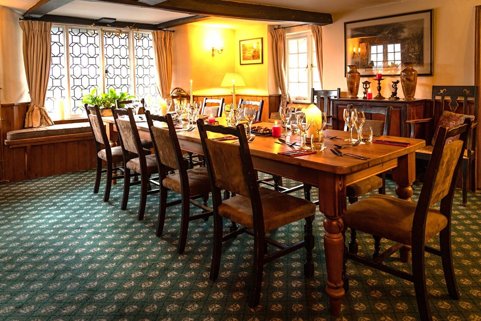 One Of The South West's Finest Country Inns With 10 Ensuite Letting Bedrooms & A Letting Apartment Photo 5