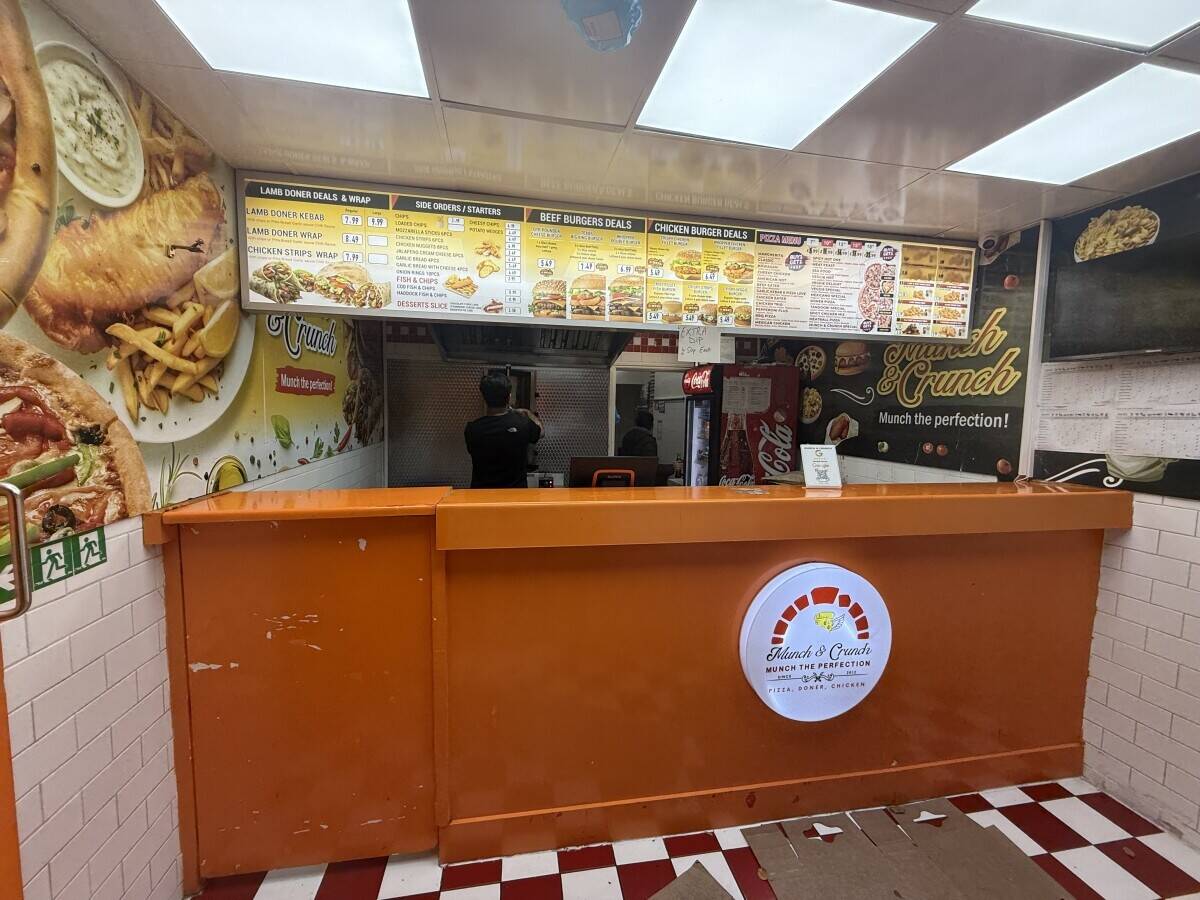 Pizza Shop Lease for Sale – Great Location Photo 5
