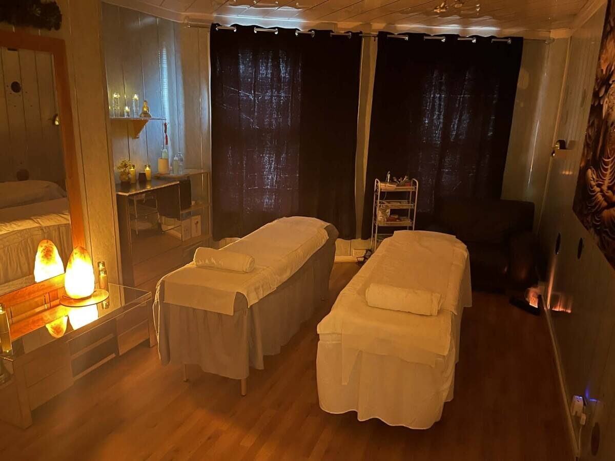 Massage & Beauty Spa for Sale in Liverpool Photo 6