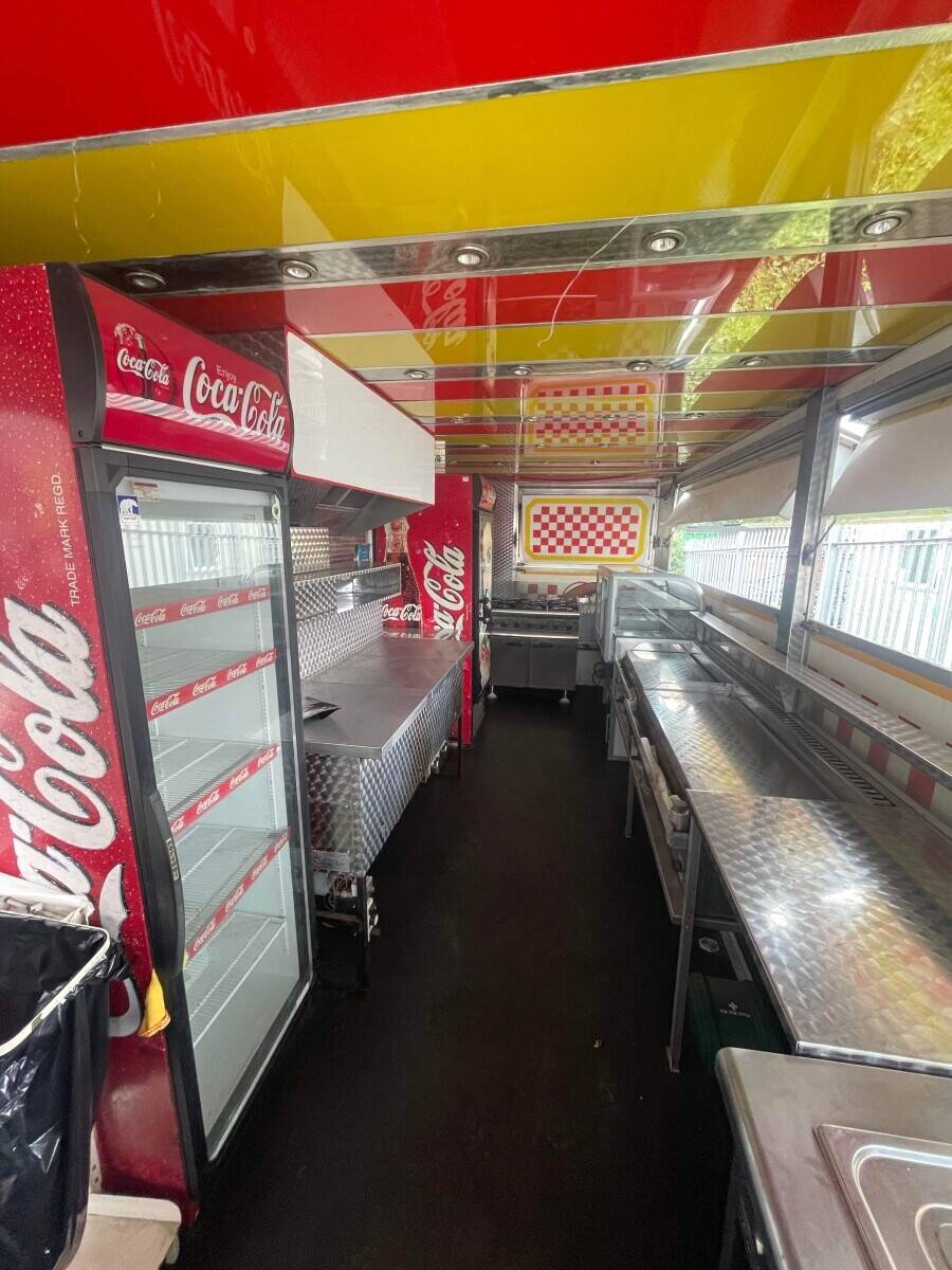 Verry successful food trailer bussines
