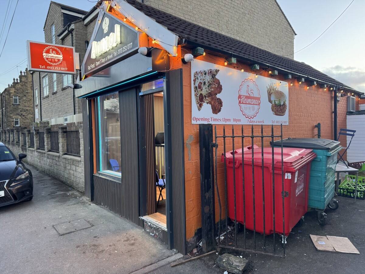 Takeaway for sale in Morley West Yorkshire. Anmol Cuisine Morley 