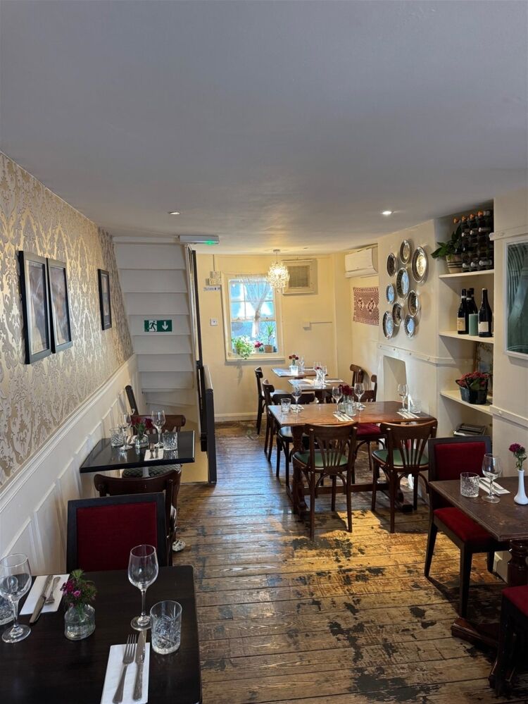 ITALIAN RESTAURANT Photo 5