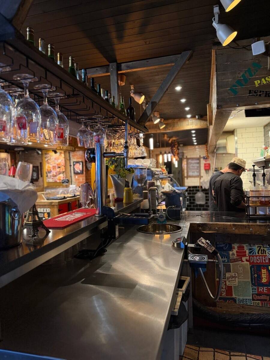 Italian restaurant for sale in nuneaton