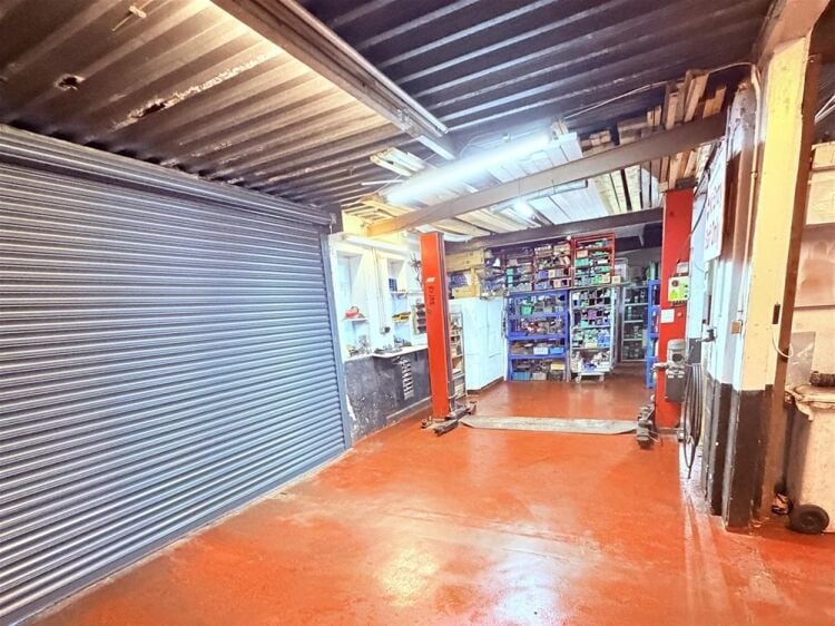 Vehicle Repairs & MOT For Sale in Bradford Photo 5