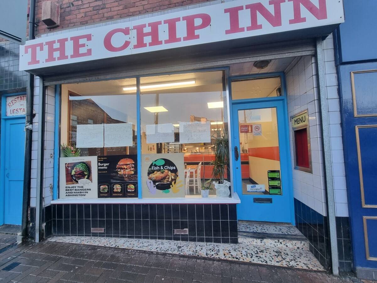 Fish n chips shop Photo 5