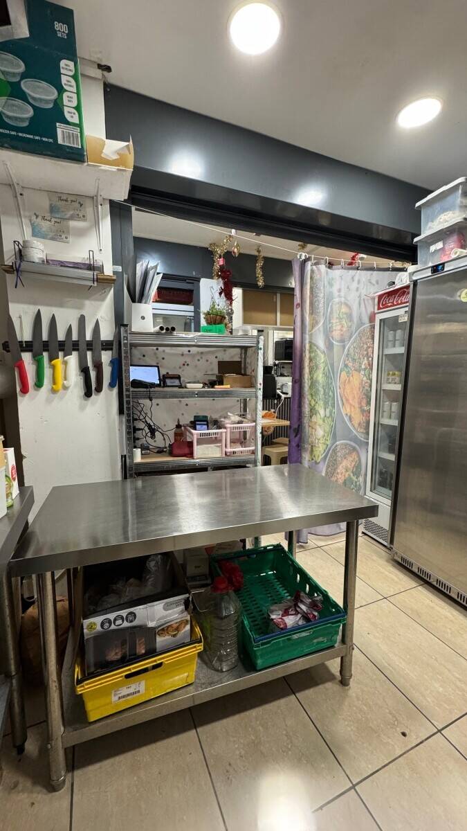 Takeaway Unit for sale - Central London Photo 5