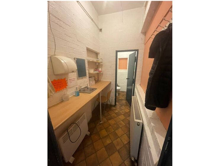 Step Into a Local Favourite – Cafe for Sale in Doncaster Photo 5